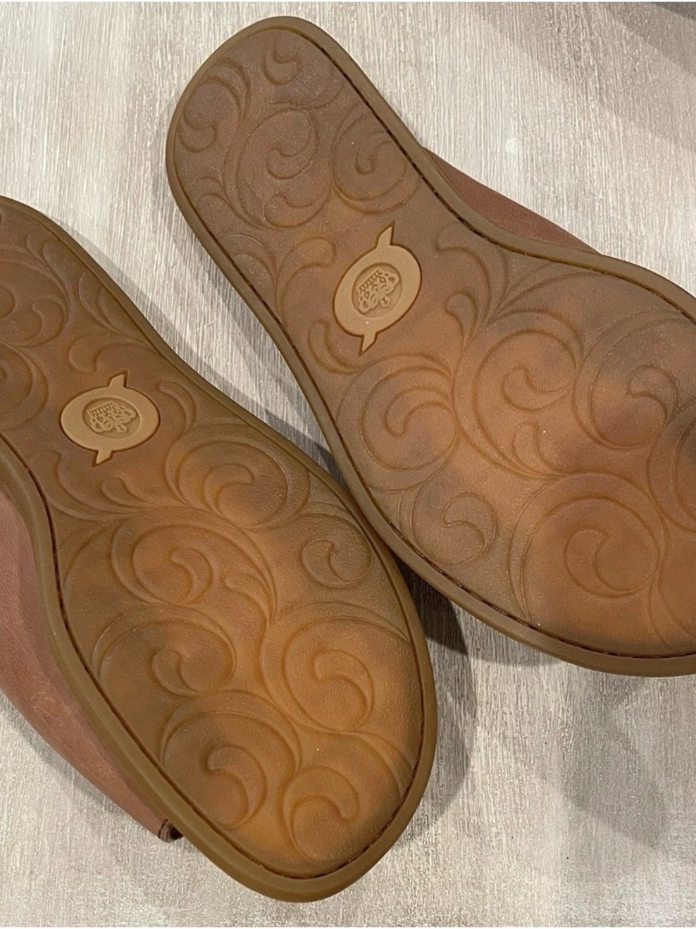 Børn Izabel Women’s Brown Leather Slide Sandals - Picture 4 of 6